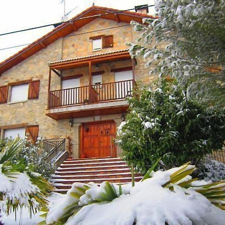 Gasthaus La Casona De Collado Hoyos del Collado Exterior foto